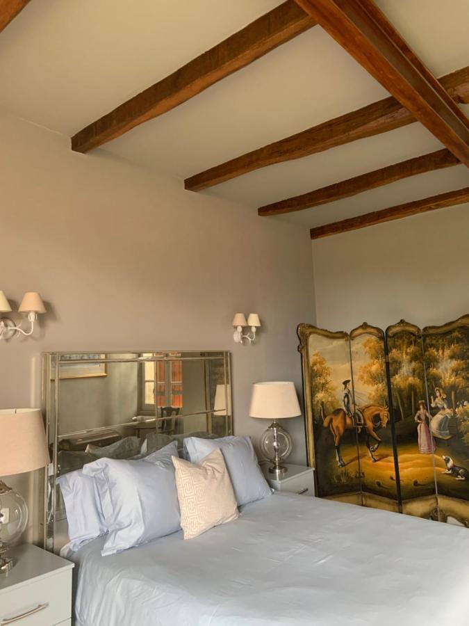 Le Petit Manoir Bed & Breakfast Brux Exterior photo